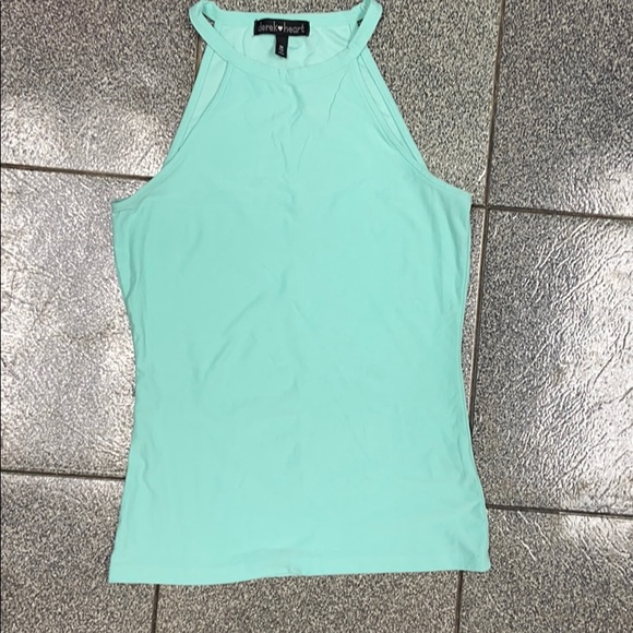 Super soft tank top - Picture 2 of 3